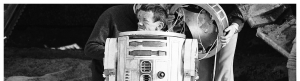 R2-D2的饰演者肯尼·贝克逝世，享年81岁。